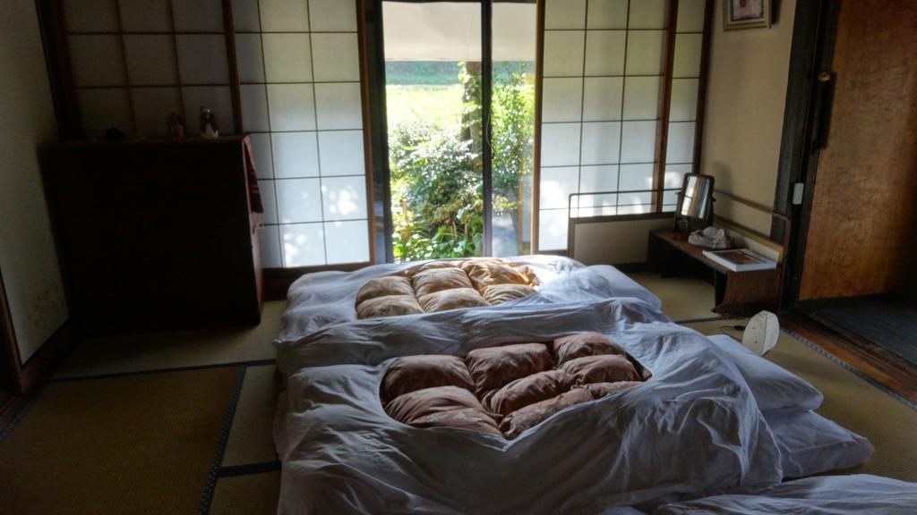 古民家の宿 ふるま家 Furumaya House Gastronomic Farmstay In Deep Kyoto Фукучияма Стая снимка
